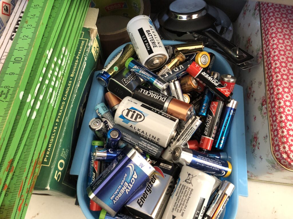 Wer hilft bei leerer Batterie?