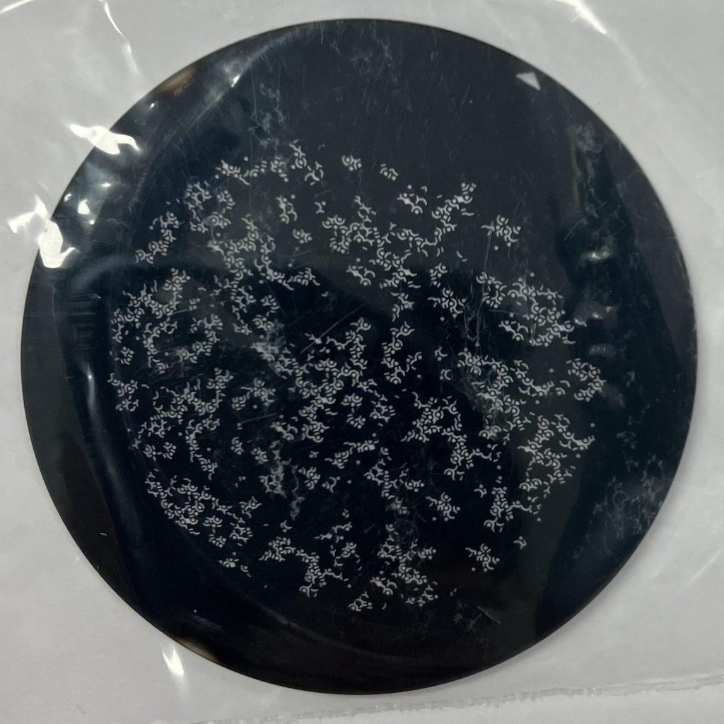 Gobo-Scheibe zaubert Muster ins Licht